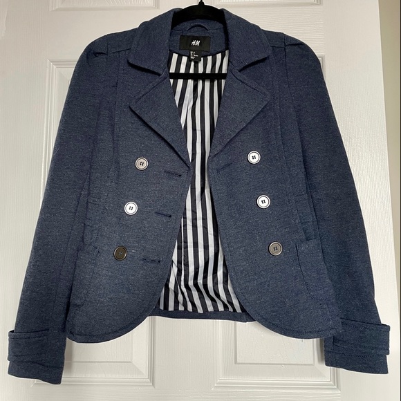 H&M Blazer - Picture 3 of 6